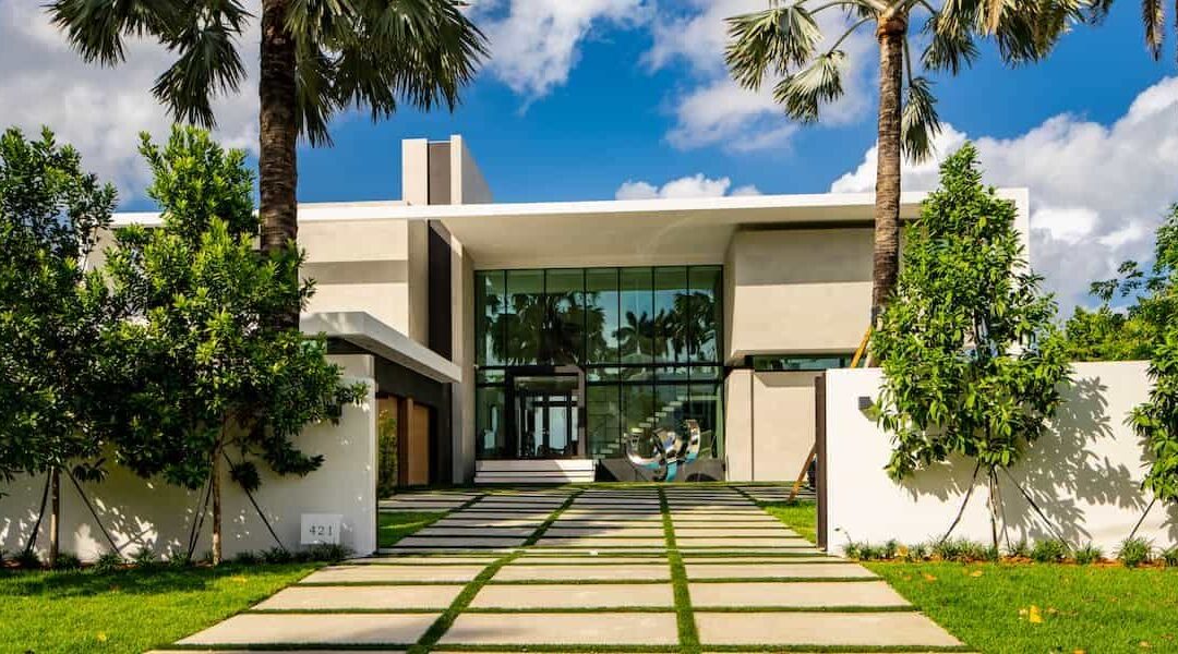 10 Luxury Driveway Ideas That Will Instantly Elevate Your Curb Appeal